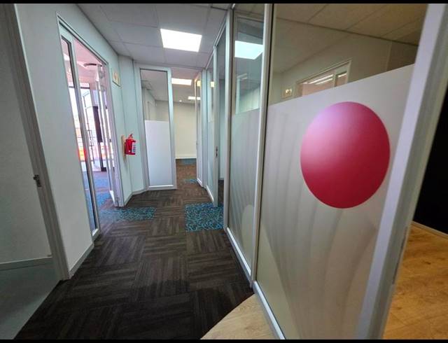 BUSINESS PROPERTY TO RENT IN MENLYN